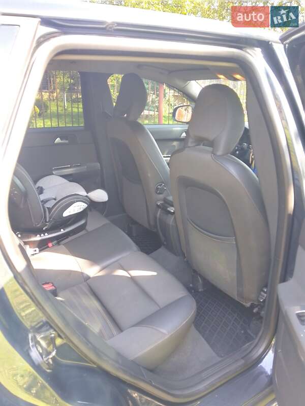 Універсал Volvo V50 2009 в Стрию фото 3 Універсал Volvo V50 2009 в Стрию