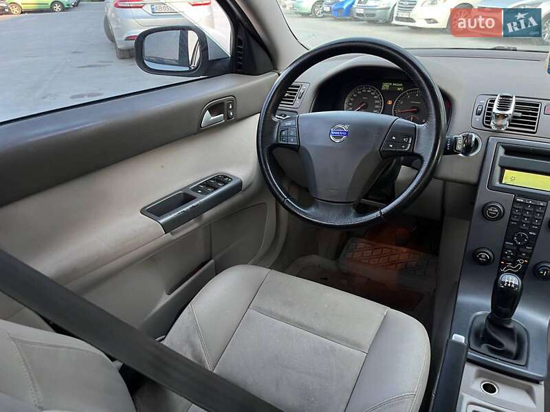 Универсал Volvo V50 2006 в Львове