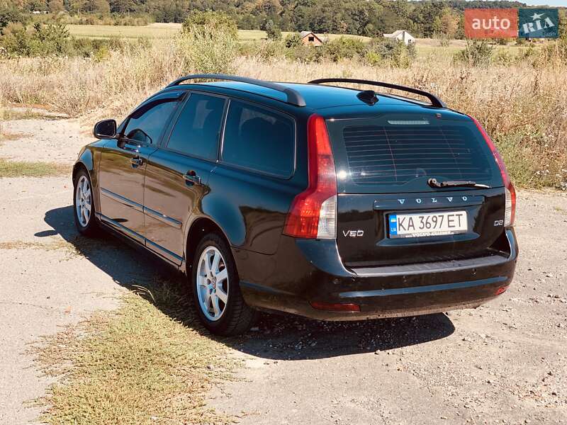 Універсал Volvo V50 2010 в Бару