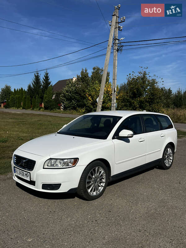 Volvo V50 2010