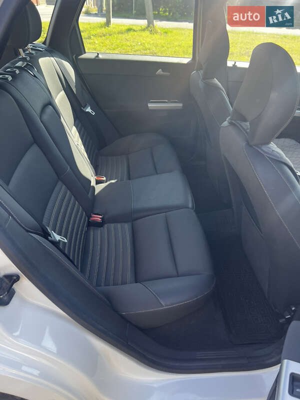 Універсал Volvo V50 2010 в Києві