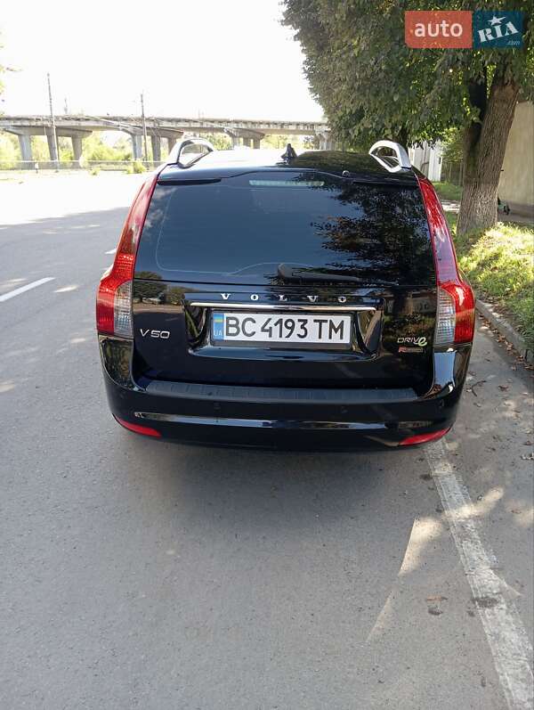 Универсал Volvo V50 2011 в Дрогобыче фото 5 Универсал Volvo V50 2011 в Дрогобыче