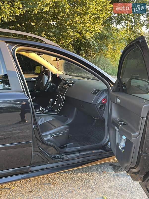 Універсал Volvo V50 2010 в Брюховичах