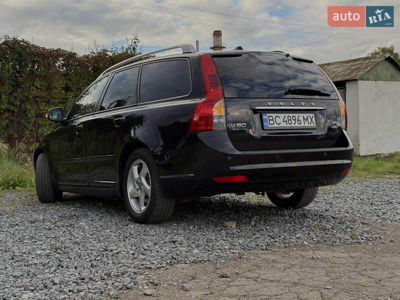 Универсал Volvo V50 2011 в Дрогобыче