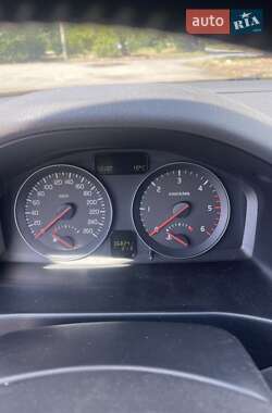 Универсал Volvo V50 2010 в 