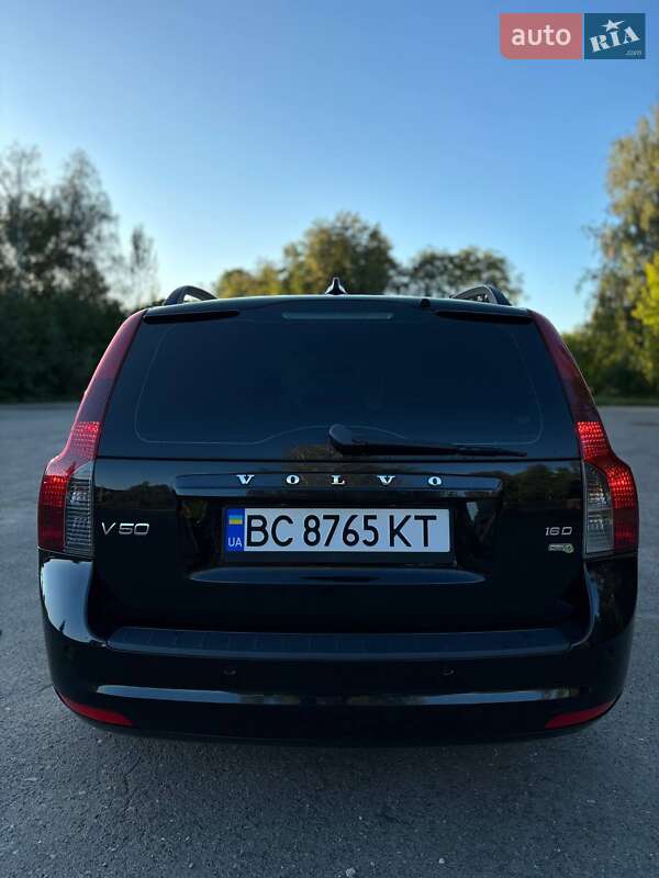 Універсал Volvo V50 2009 в Старому Самборі