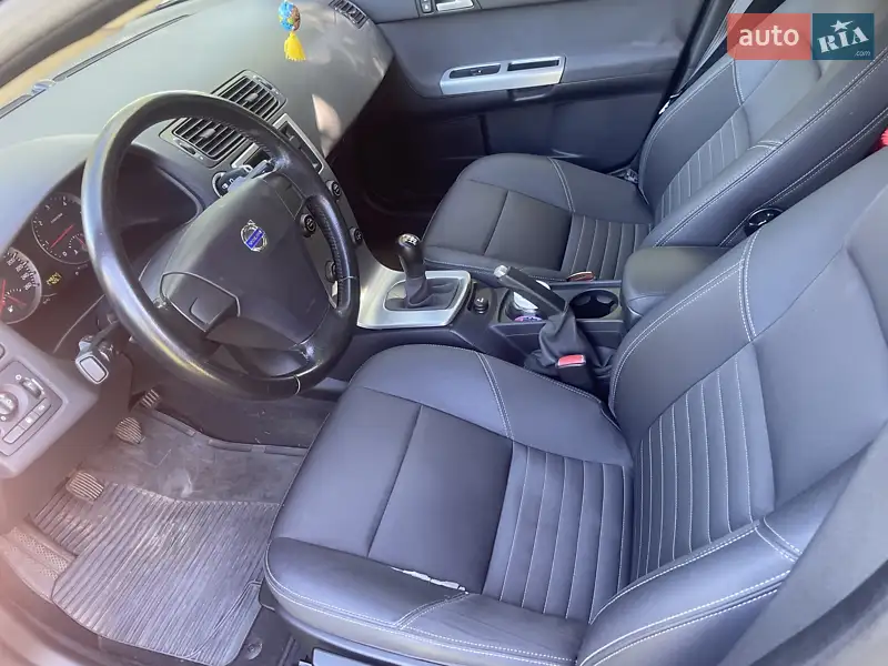 Volvo V50 2008 VIN YV1MW765292478477 фото оголошення 2 з 38