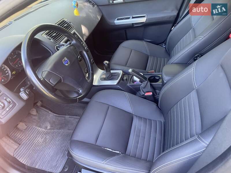 Универсал Volvo V50 2007 в Львове фото Универсал Volvo V50 2007 в Львове