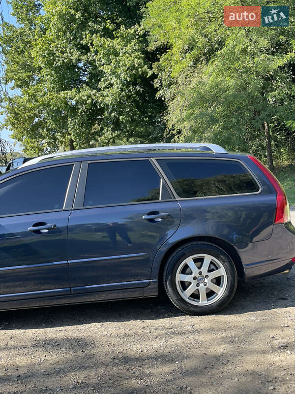 Універсал Volvo V50 2012 в Івано-Франківську