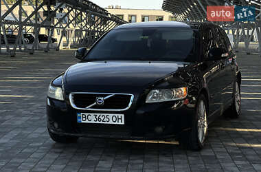 Универсал Volvo V50 2009 в Львове