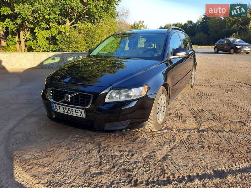 Универсал Volvo V50 2010 в Житомире