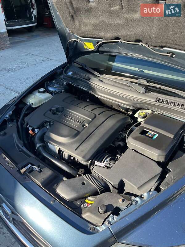 Универсал Volvo V50 2009 в Калуше