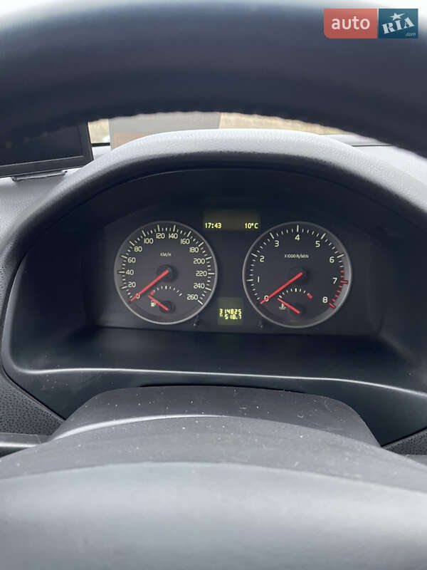 Универсал Volvo V50 2006 в Днепре