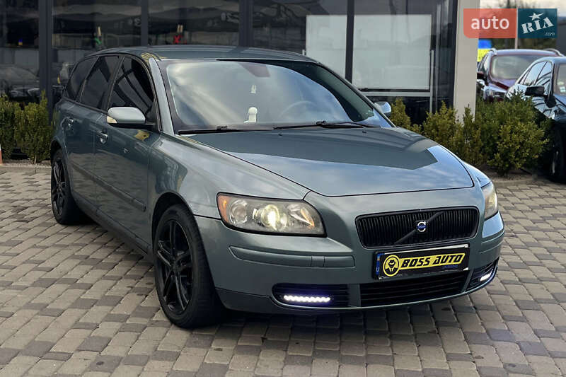 Volvo V50 2004