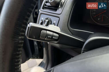 Универсал Volvo V50 2004 в 