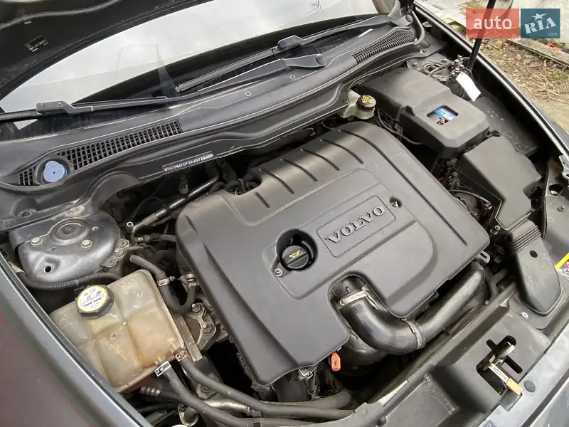 Volvo V50 2010 VIN YV1MW76F2A2572840 фото оголошення 11 з 49