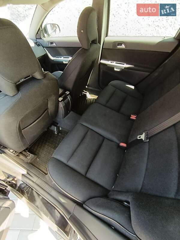 Универсал Volvo V50 2009 в Львове