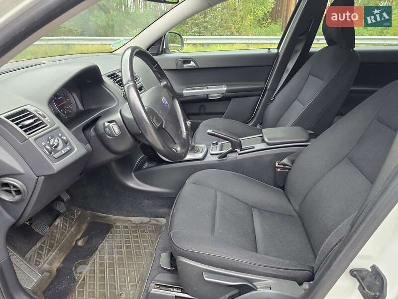 Универсал Volvo V50 2011 в Ковеле