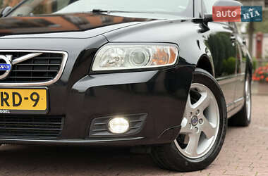 Универсал Volvo V50 2012 в 