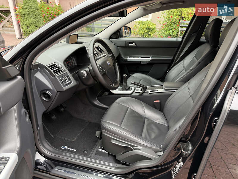 Универсал Volvo V50 2012 в Стрые