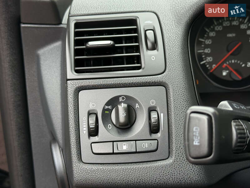 Универсал Volvo V50 2012 в Стрые
