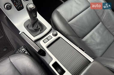 Универсал Volvo V50 2012 в 
