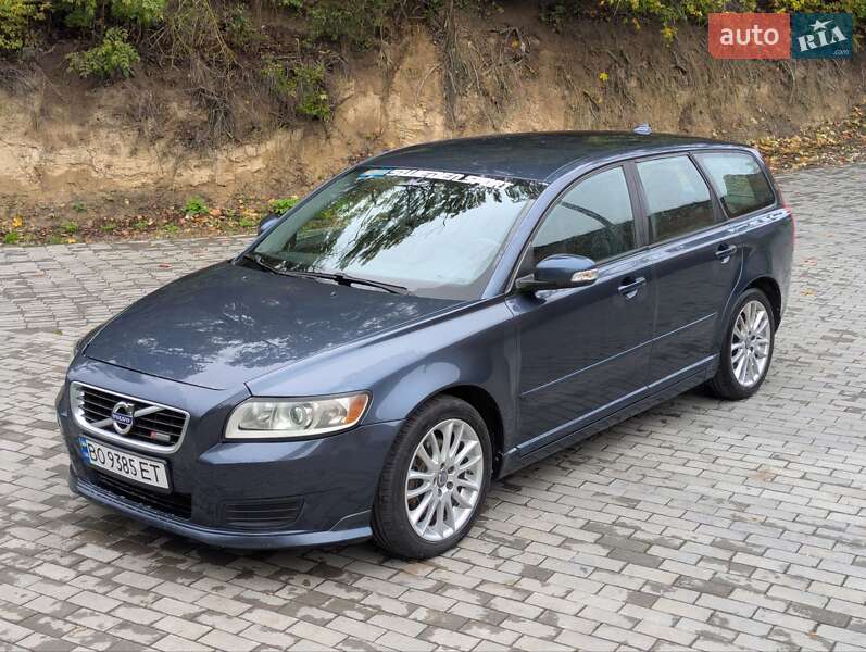 Volvo V50 2010 Volvo V50 2010