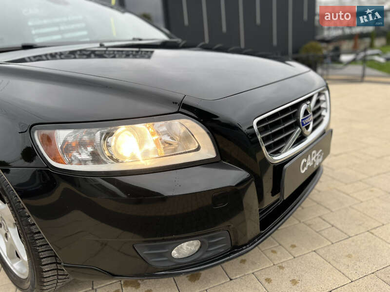 Универсал Volvo V50 2011 в Львове