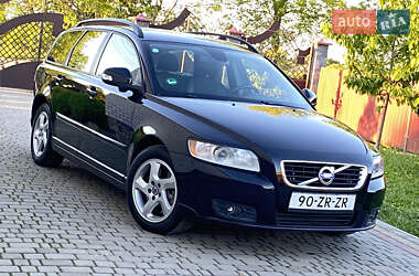 Универсал Volvo V50 2010 в 