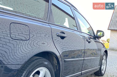 Универсал Volvo V50 2010 в 