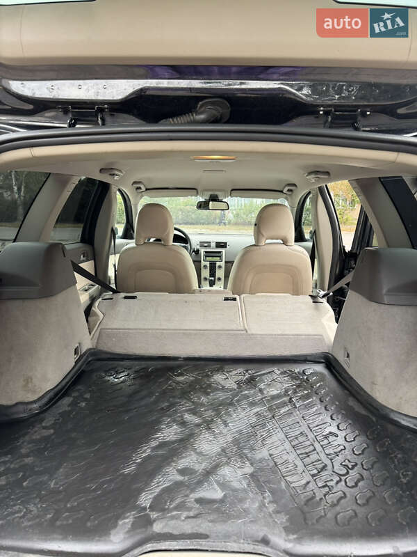 Универсал Volvo V50 2008 в Черкассах