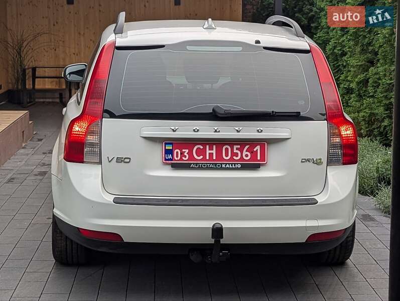 Универсал Volvo V50 2011 в Дубно фото 5 Универсал Volvo V50 2011 в Дубно