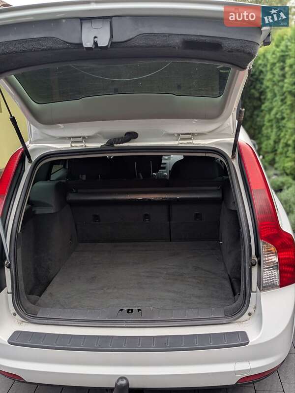 Универсал Volvo V50 2011 в Дубно фото 18 Универсал Volvo V50 2011 в Дубно
