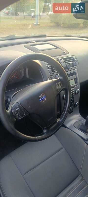 Универсал Volvo V50 2011 в Киеве