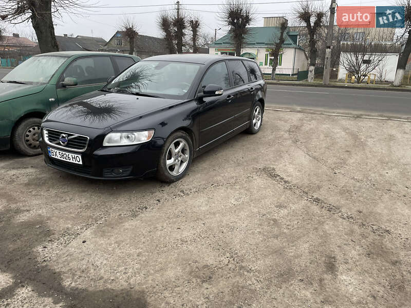 Універсал Volvo V50 2010 в Хмельницькому
