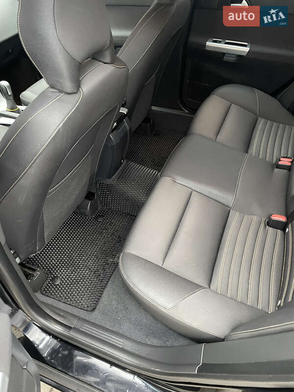 Універсал Volvo V50 2010 в Хмельницькому