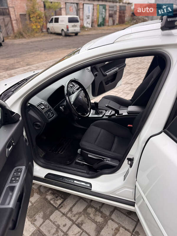 Универсал Volvo V50 2012 в Сумах фото 11 Универсал Volvo V50 2012 в Сумах