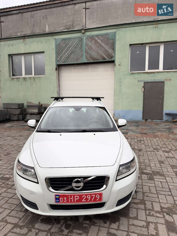 Универсал Volvo V50 2012 в Сумах фото 25 Универсал Volvo V50 2012 в Сумах