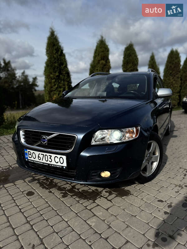 Універсал Volvo V50 2009 в Бучачі