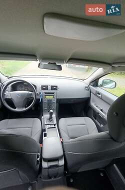 Универсал Volvo V50 2011 в 