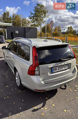 Універсал Volvo V50 2011 в 