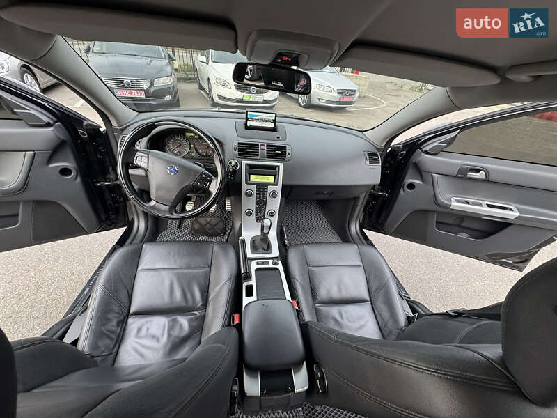 Универсал Volvo V50 2012 в Киеве