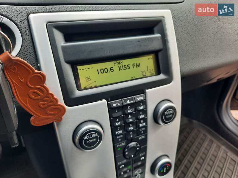 Універсал Volvo V50 2010 в Полтаві