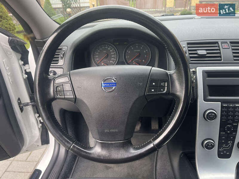 Универсал Volvo V50 2010 в Шепетовке фото 3 Универсал Volvo V50 2010 в Шепетовке