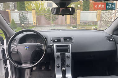 Універсал Volvo V50 2010 в  фото 7 Універсал Volvo V50 2010 в