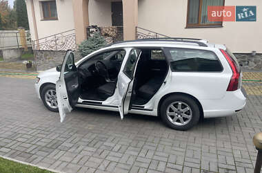 Універсал Volvo V50 2010 в  фото 16 Універсал Volvo V50 2010 в