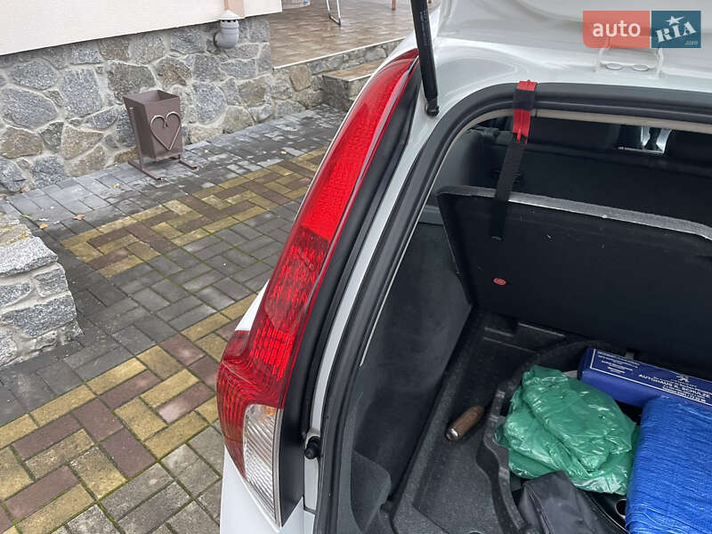 Универсал Volvo V50 2010 в Шепетовке фото 35 Универсал Volvo V50 2010 в Шепетовке