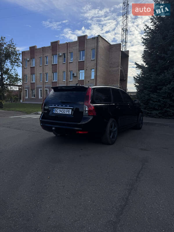 Универсал Volvo V50 2011 в Краматорске