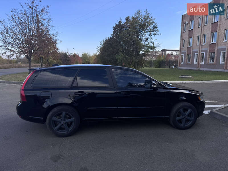 Универсал Volvo V50 2011 в Краматорске