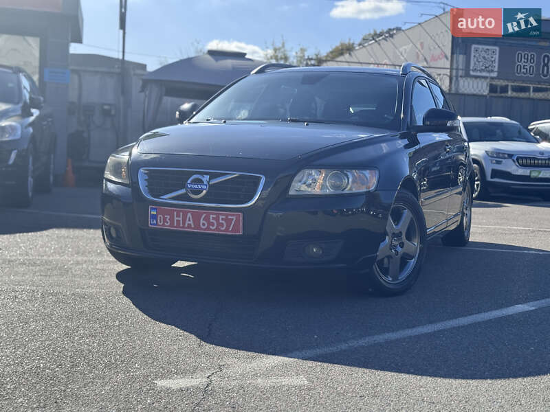 Универсал Volvo V50 2010 в Киеве фото 12 Универсал Volvo V50 2010 в Киеве